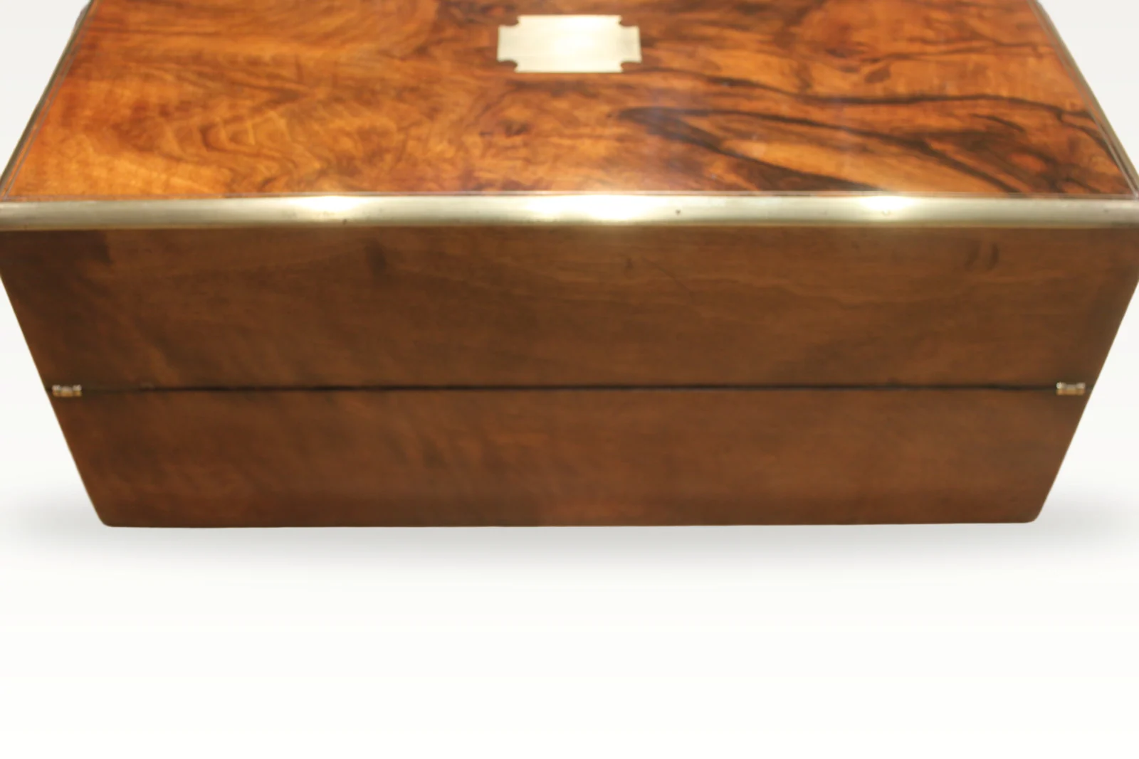 Large Victorian brass figured walnut writing slope with secret drawers 4903 — view 5