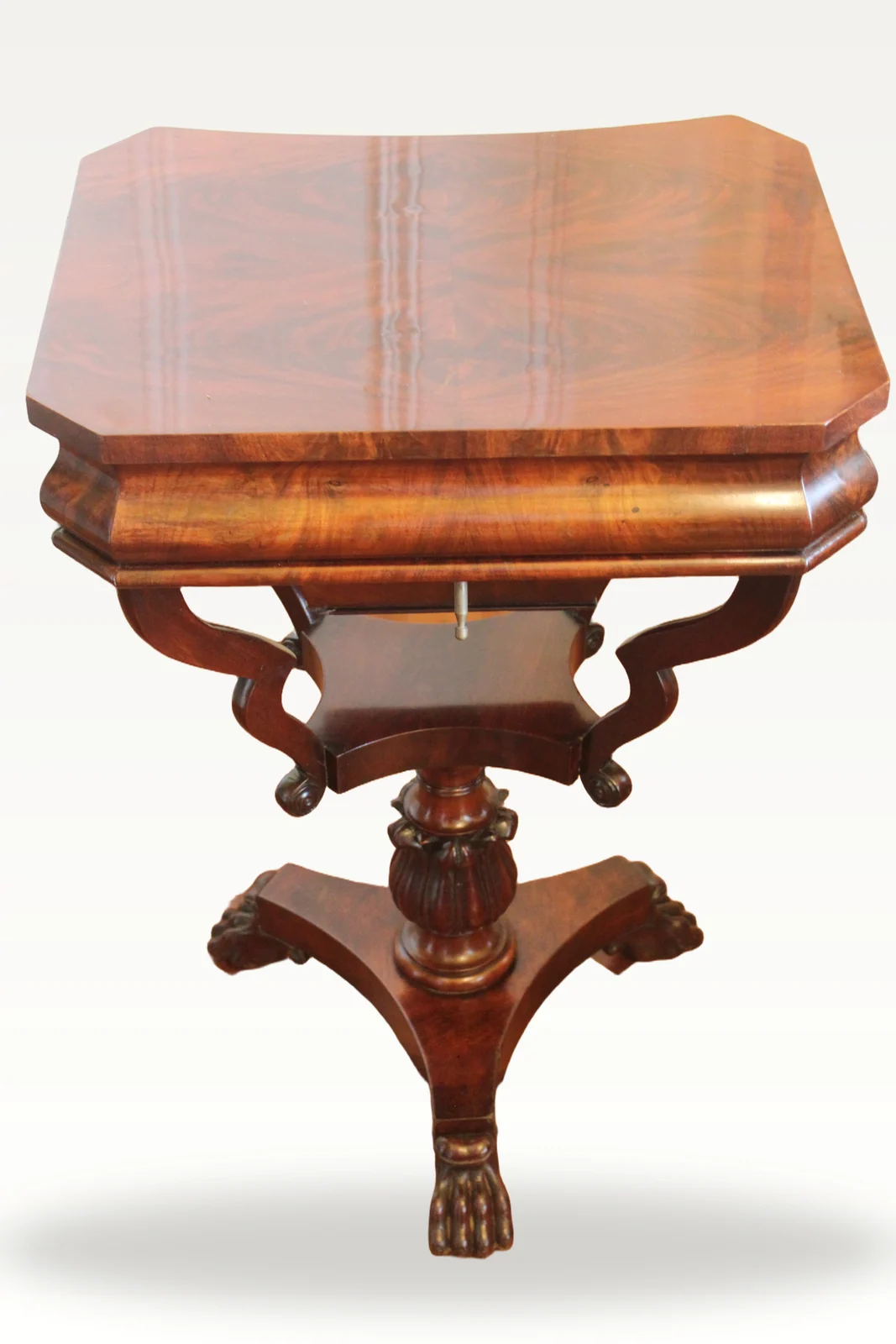 A lovely early Victorian curl grain mahogany sewing/work table — view 5