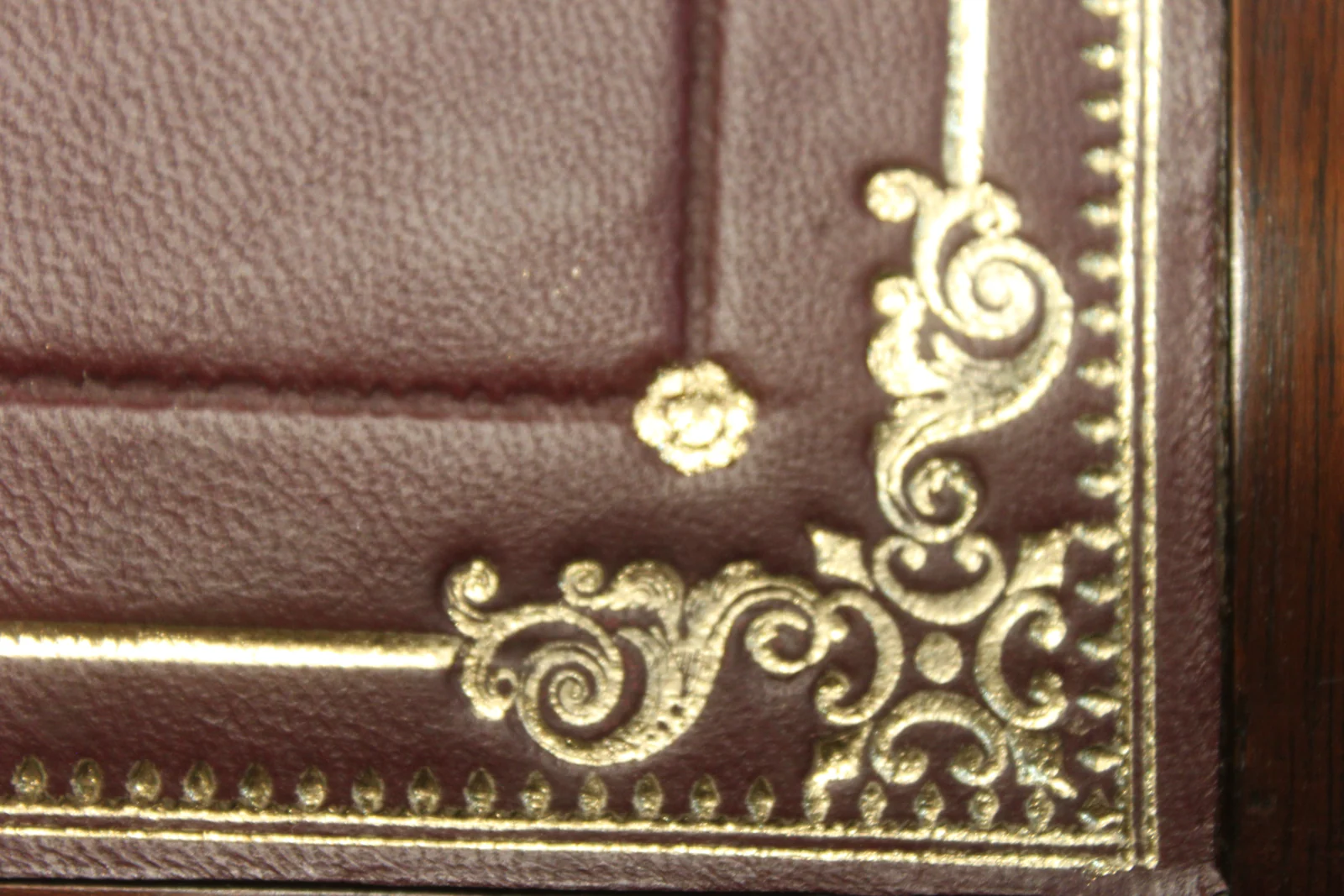 Late Georgian mahogany campaign bi-fold writing slope — view 15