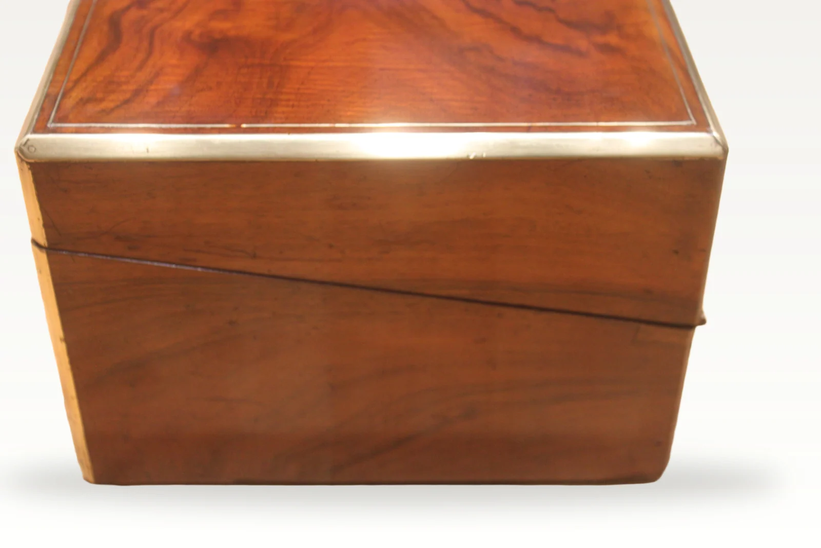 A large Victorian walnut and brass edged writing slope with secret drawers 4905 — view 5