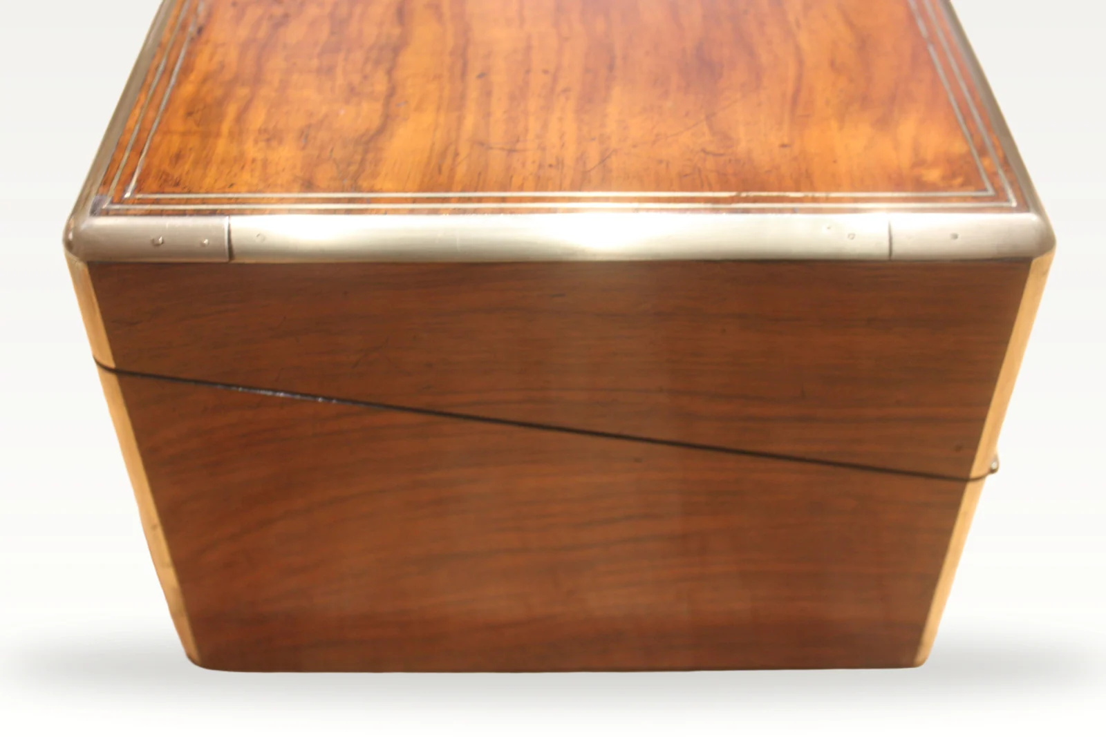 Victorian figured walnut writing slope with Bramah lock and keys 4910 — view 2