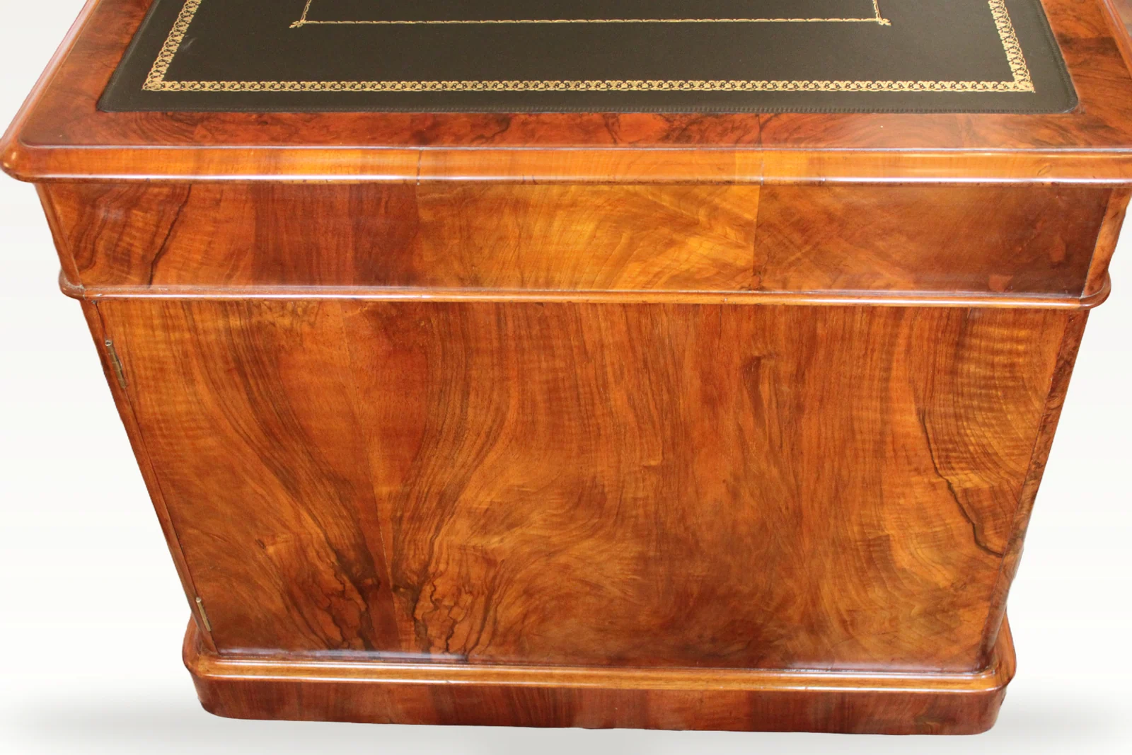 A rare Victorian burr walnut partners desk by Edwards & Roberts — view 7
