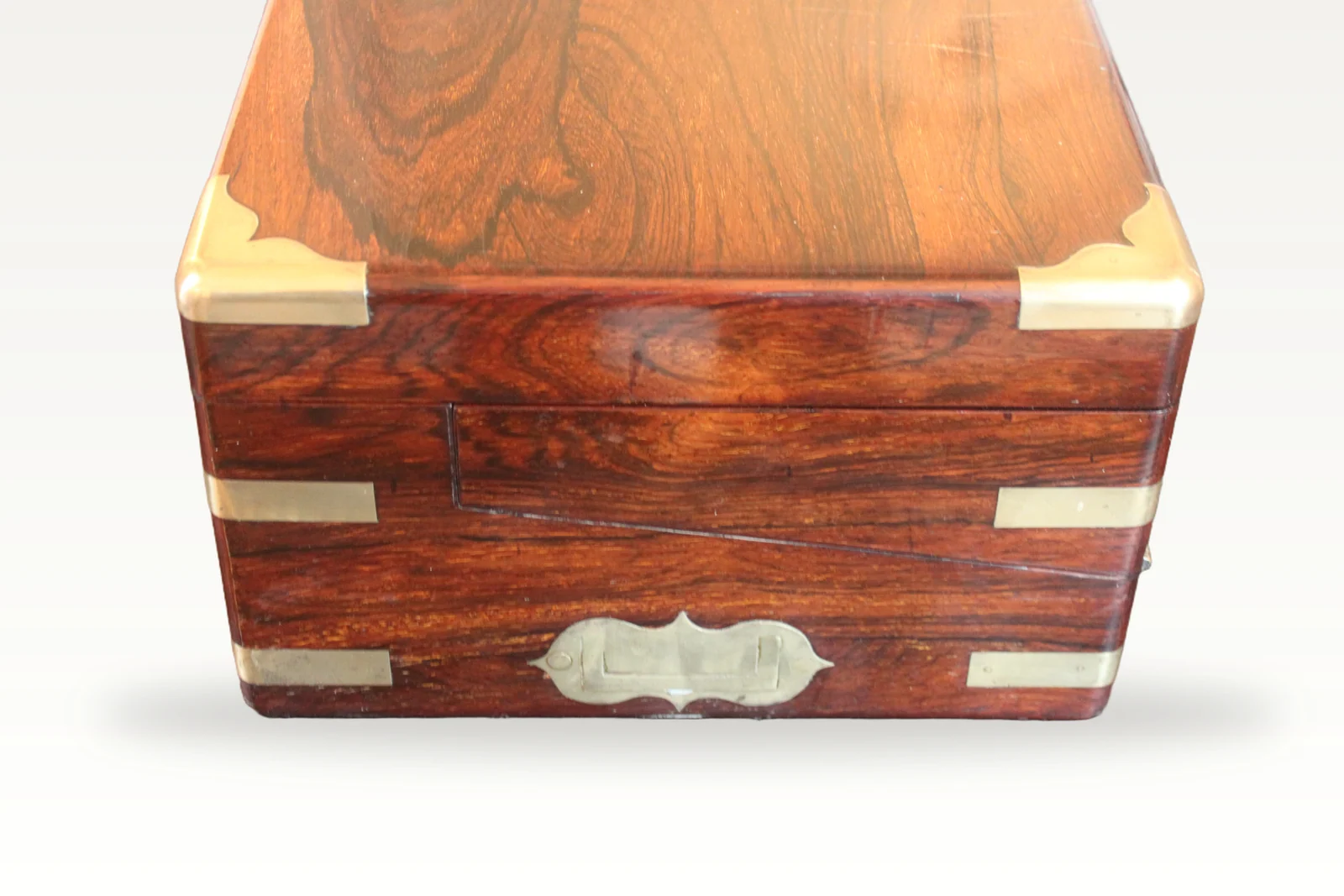 A fine late Georgian rosewood bi-fold writing slope with secret drawers — view 3
