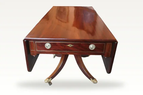 Regency period mahogany Pembroke table