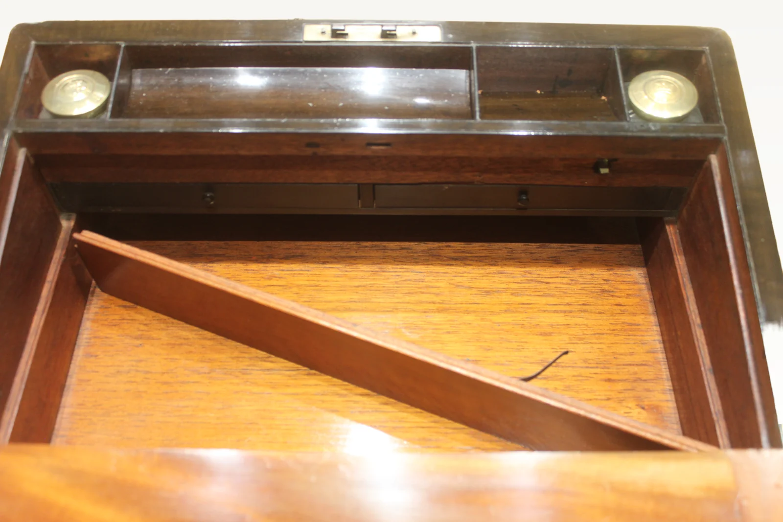 Victorian figured walnut writing slope with Bramah lock and keys 4910 — view 8