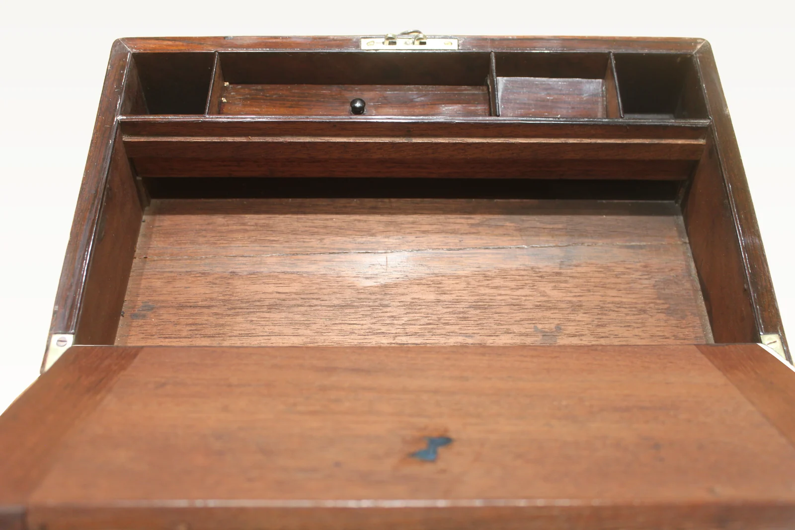 Victorian rosewood and brass bound writing slope — view 10