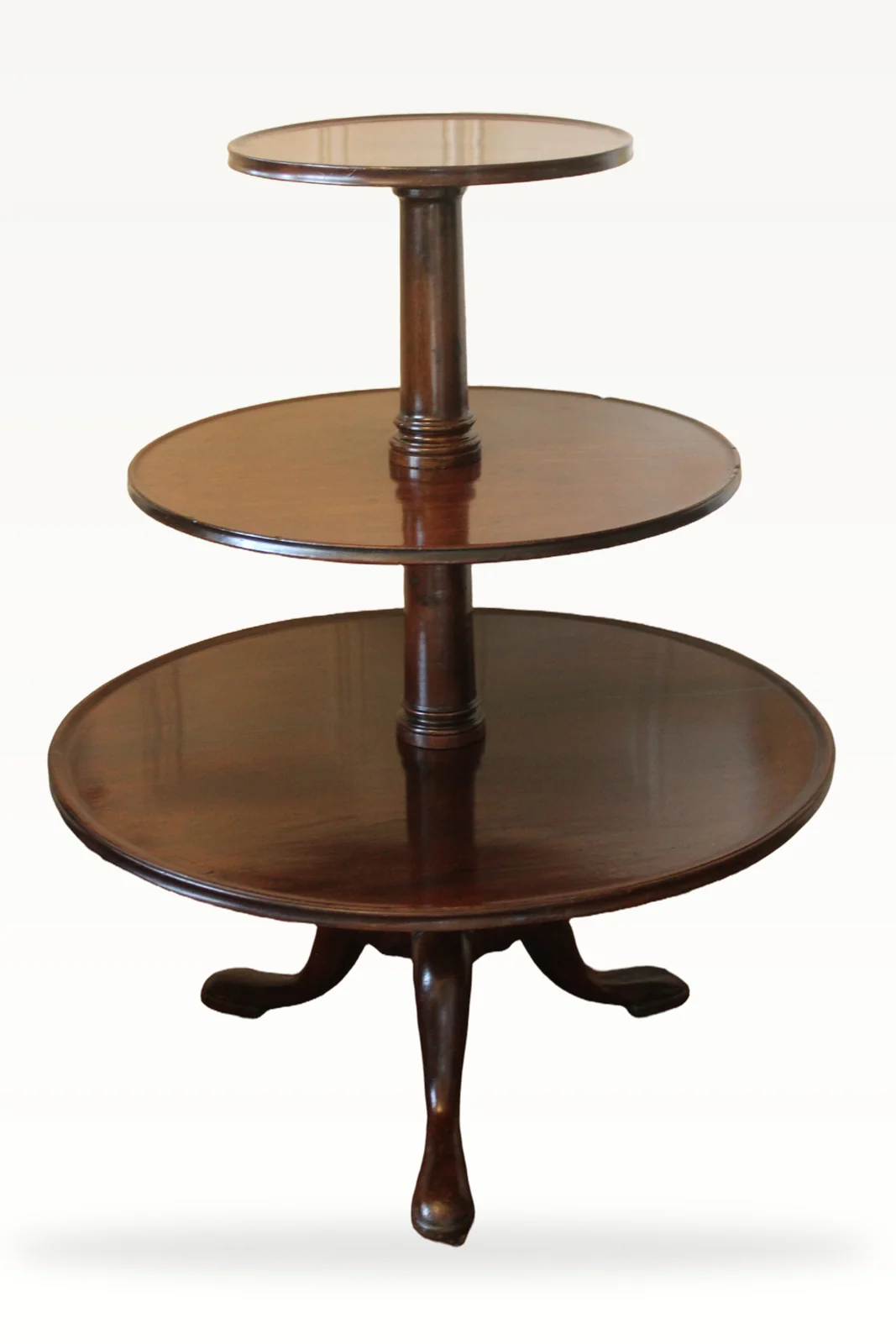 A large George III mahogany dumb waiter — view 3