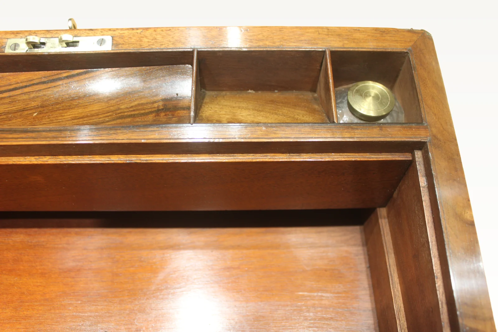 A large Victorian walnut and brass edged writing slope with secret drawers 4905 — view 3