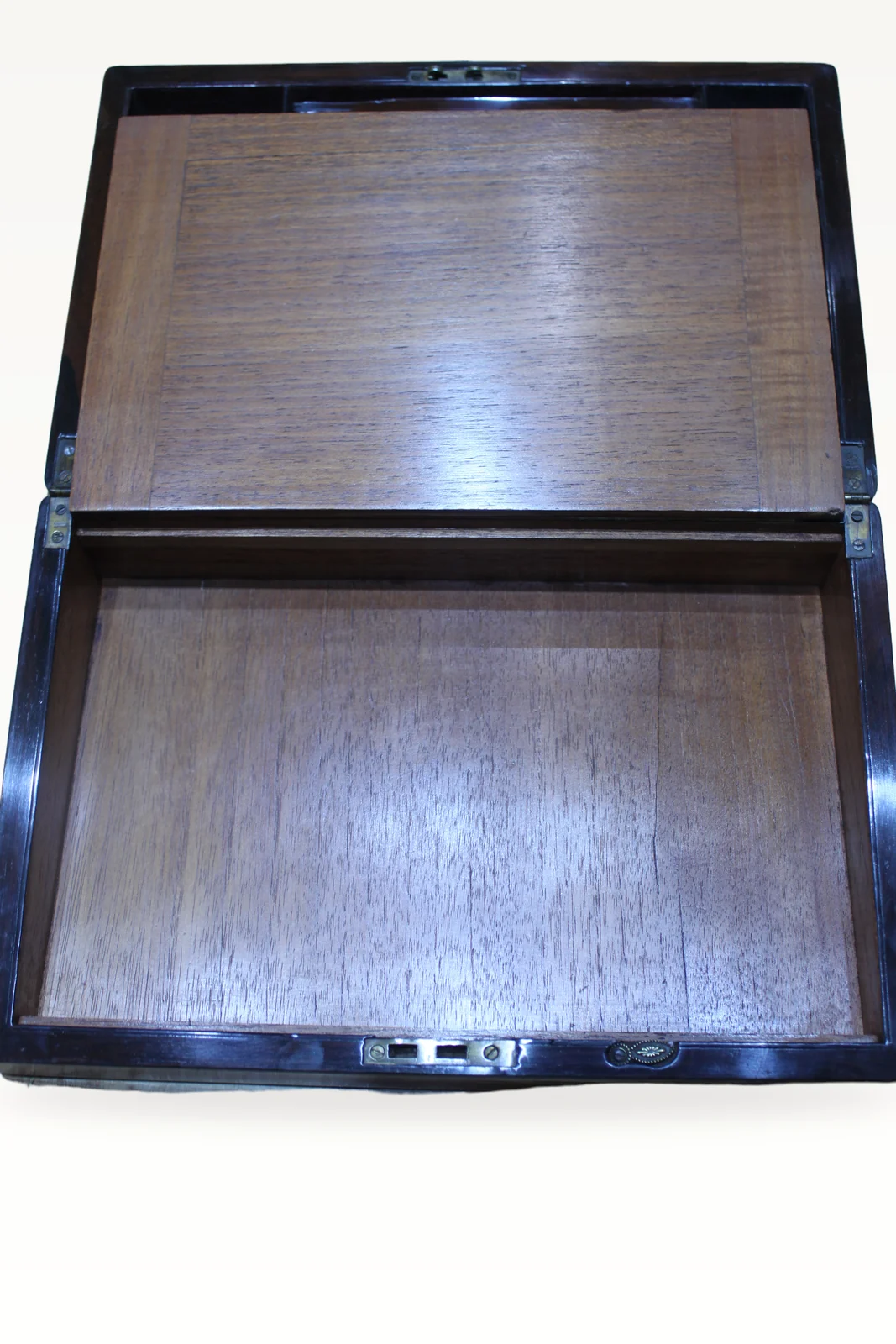 An early Victorian rosewood writing slope — view 10