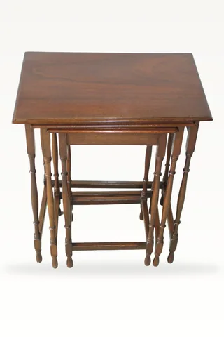 An Edwardian nest of three tables
